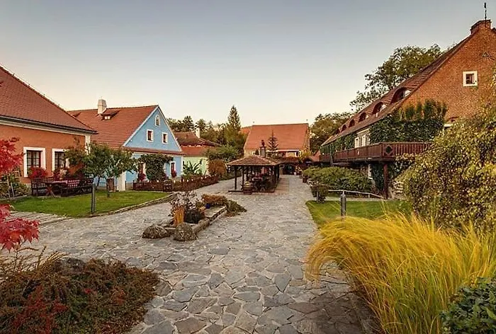 Grand Farma Michael 农家乐 *