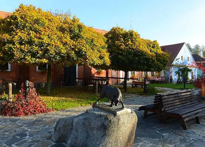 Фермерский дом Grand Farma Michael Netvorice