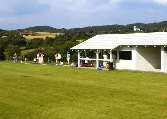 Grand Farma Michael Фермерский дом *